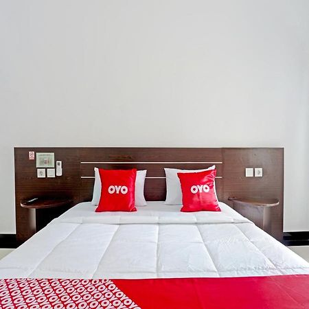 Pesanggaran Oyo 90859 Cahaya Guest House מראה חיצוני תמונה
