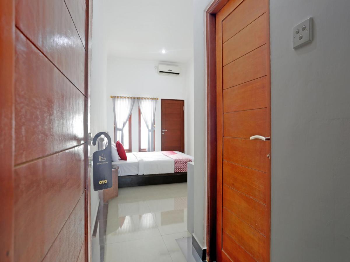 Pesanggaran Oyo 90859 Cahaya Guest House מראה חיצוני תמונה