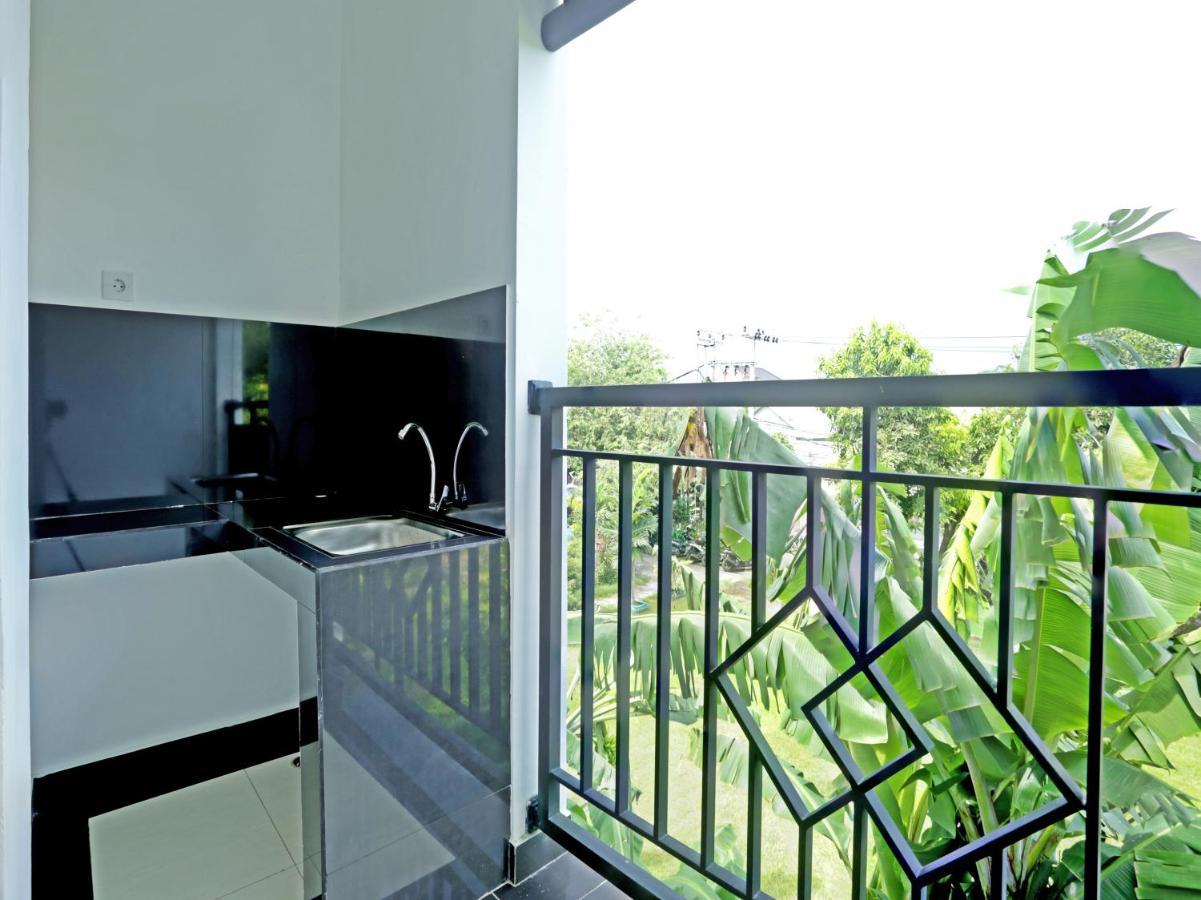 Pesanggaran Oyo 90859 Cahaya Guest House מראה חיצוני תמונה
